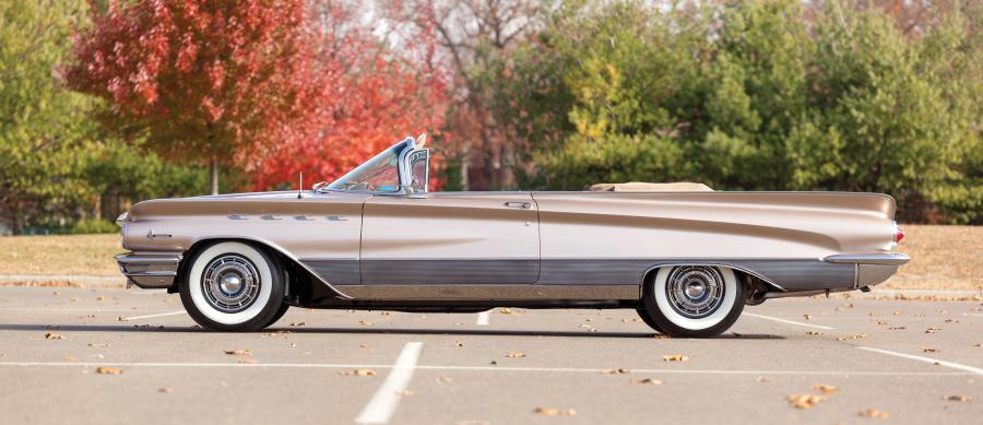  Buick Electra 225 Convertible 1960 года  (фото 14 из 18)